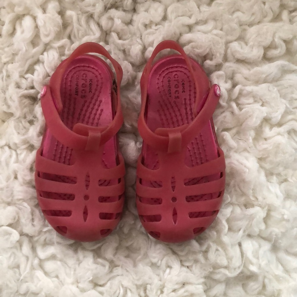 Pink crocs